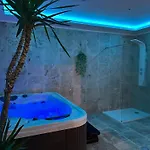 Au Wachtfels Bed & Breakfast