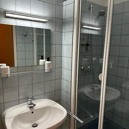 Alojamento de Acomodação e Pequeno-almoço Au Wachtfels 3*